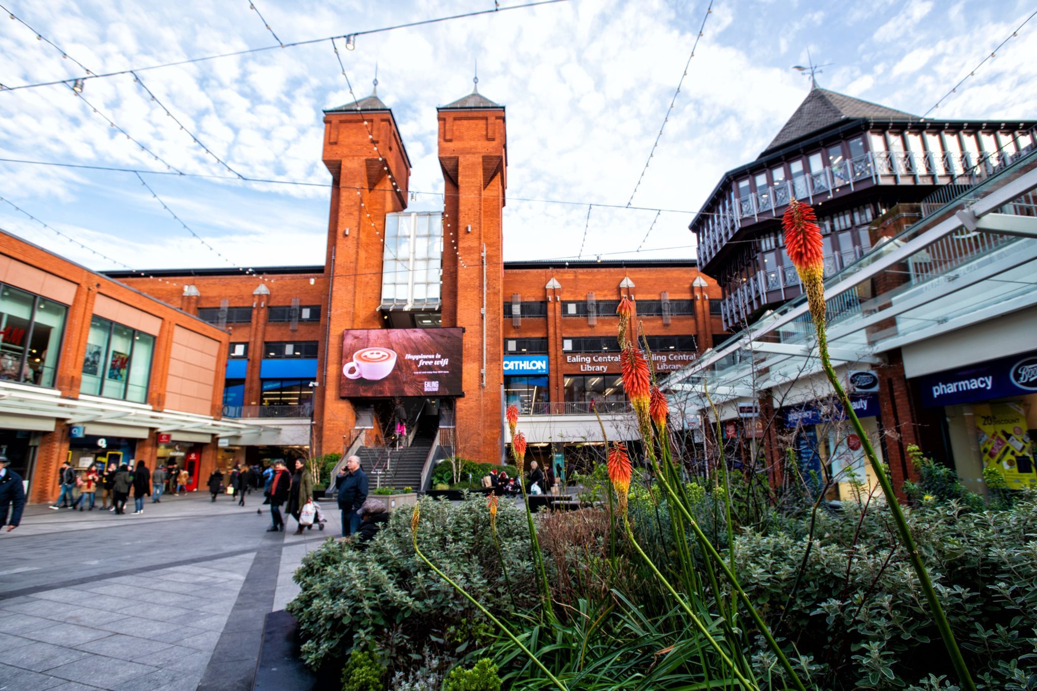 Ealing Broadway Zone At Elizabeth Ogilvy Blog Ealing Broadway Zone At Elizabeth Ogilvy Blog