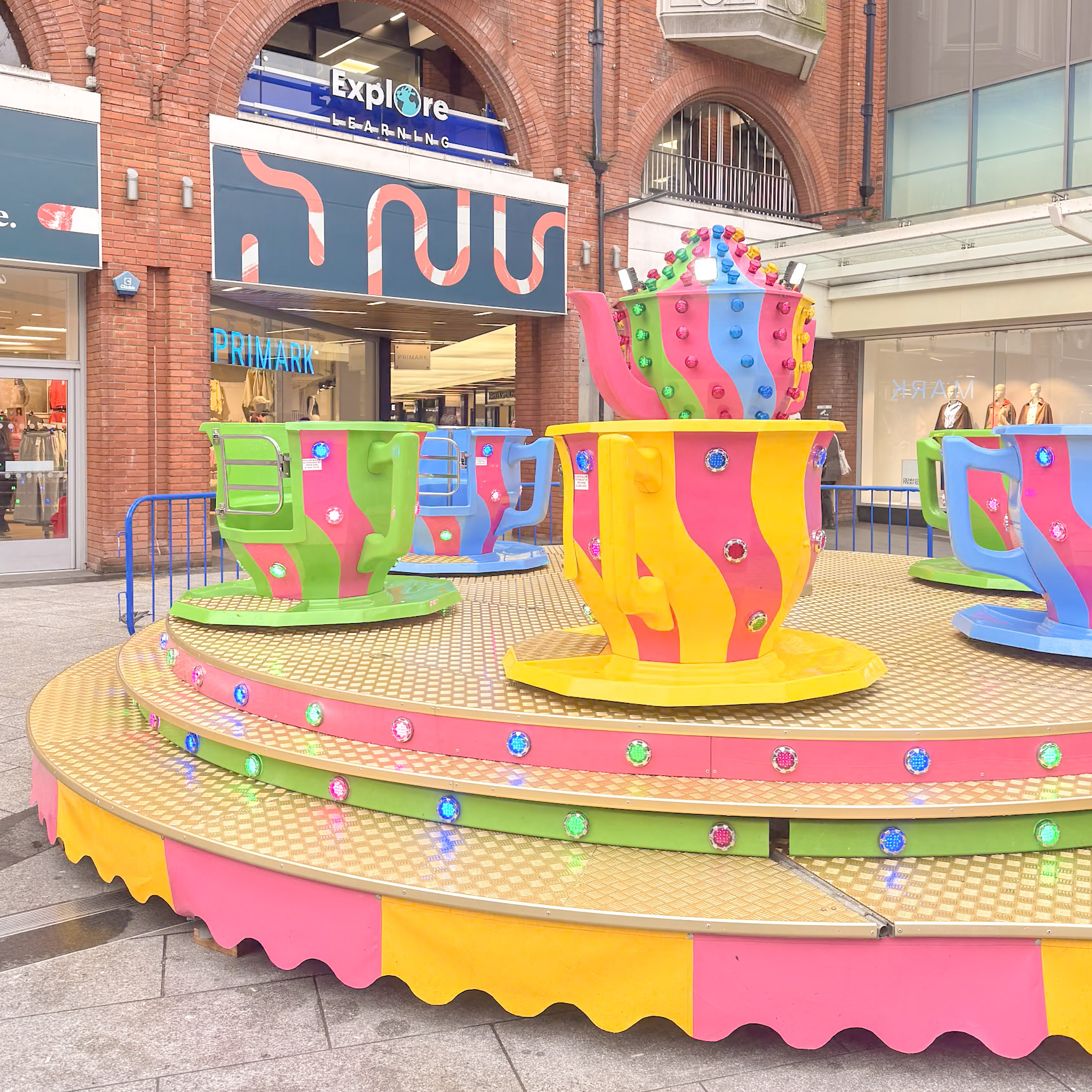 Tea cup ride at Ealing Broadway