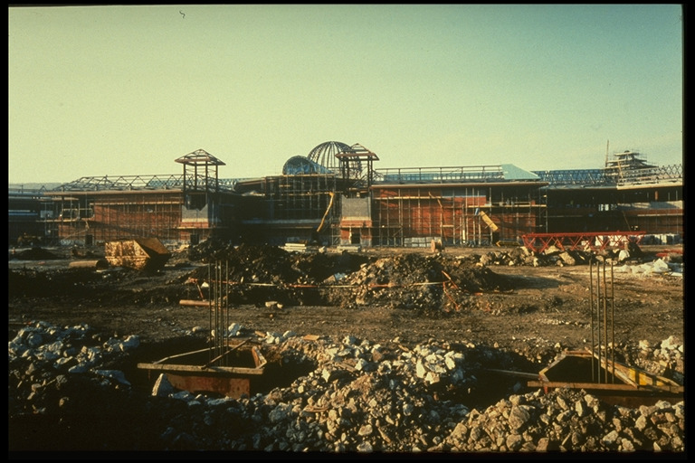 Meadowhall during construction in 1990.