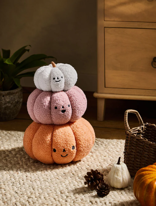 A pyramid of pumpkins
