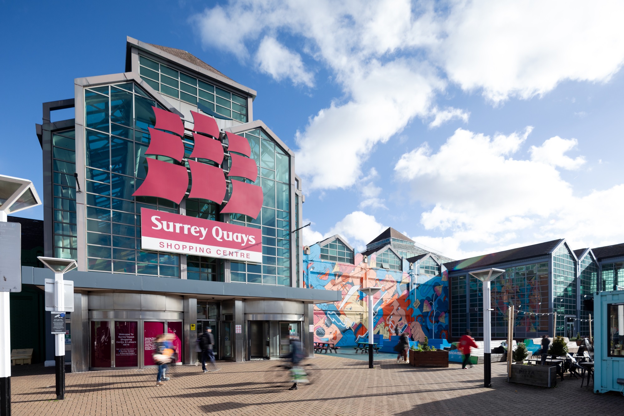Exterior entrance of Surrey Quays Shopping Centre